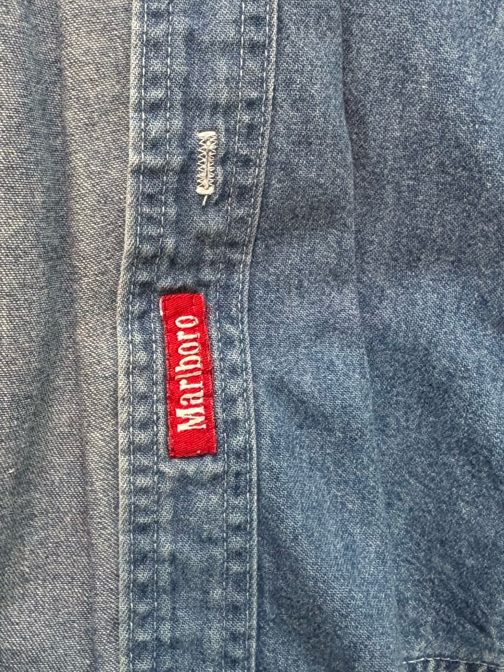 Vintage 90s Marlboro Country Store Denim Shirt Made in USA Adult Large L Red Tab - Picture 6 of 6